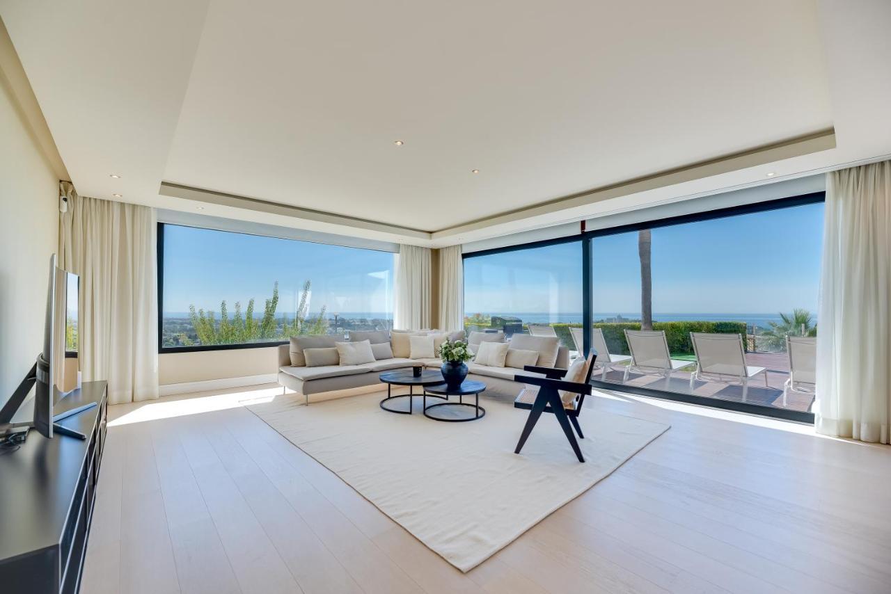 Vacation Marbella I Villa Paraiso The View, Infinity Heated Pool, Sea View, 24-7 Security, Golf Courses Estepona Exterior foto